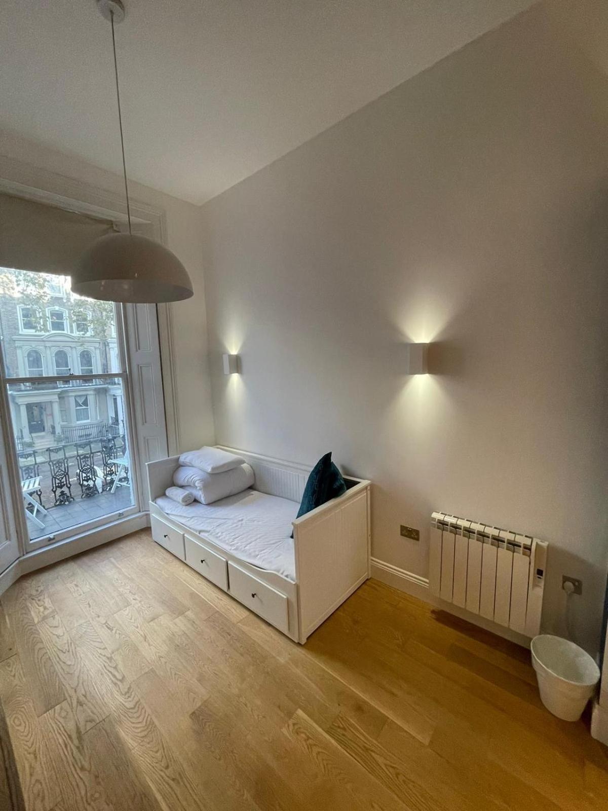 The Chapter- Knightsbridge Suites London Bagian luar foto